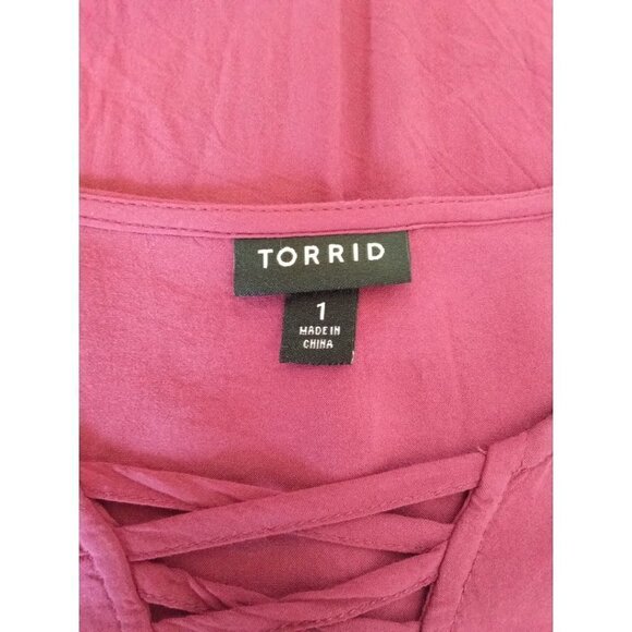 TORRID Challis Strappy Front Pullover Top Sz 1 - Picture 5 of 7